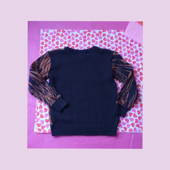 Kids size small chubaca sweater - Picture 2 of 3